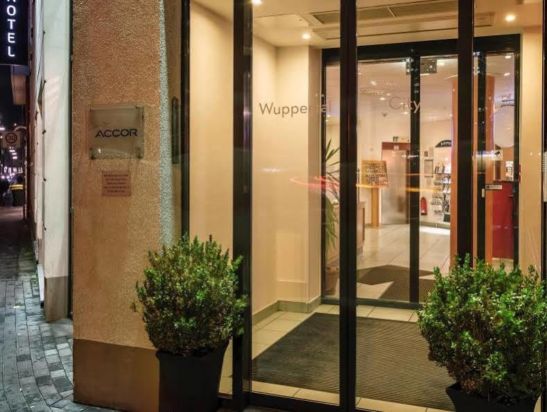 宜必思伍珀塔尔城市酒店 外观 照片